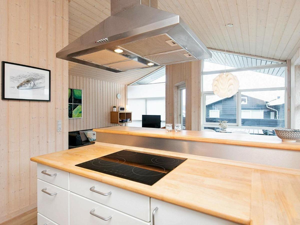 6 Person Holiday Home In Tranek R Fæbæk Zewnętrze zdjęcie