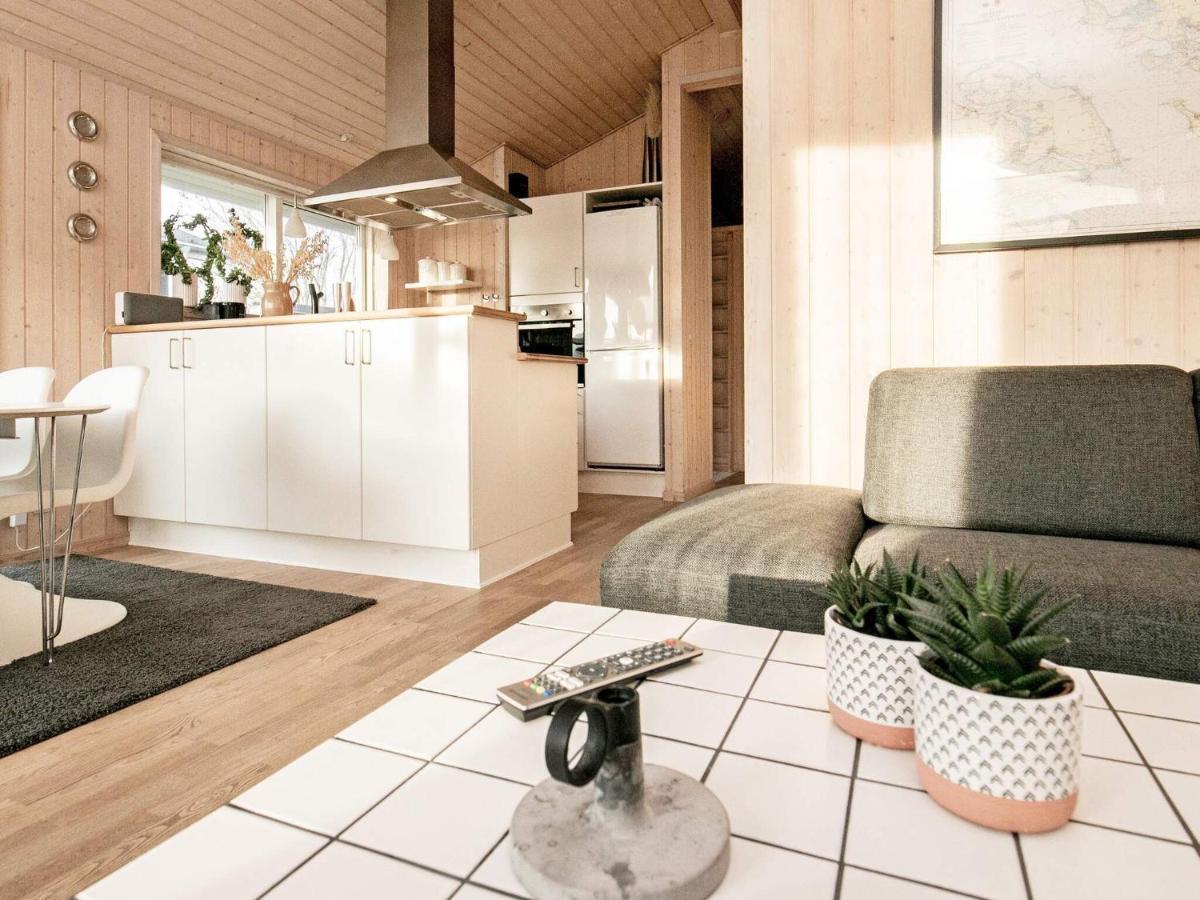 6 Person Holiday Home In Tranek R Fæbæk Zewnętrze zdjęcie